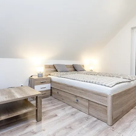 Family Klinovec I Loučná pod Klínovcem